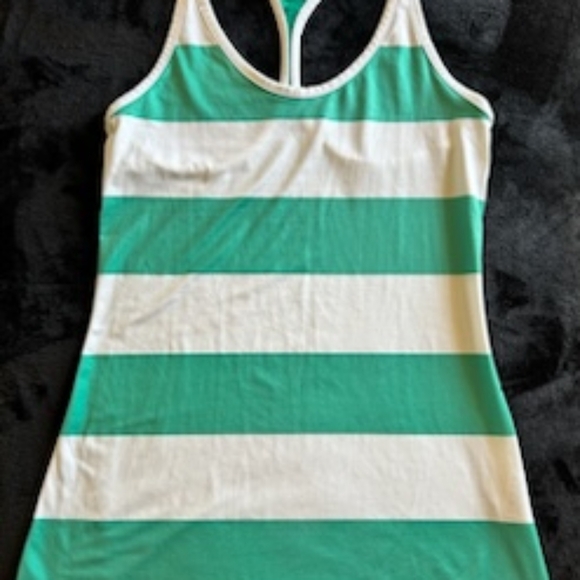 Womans athletic tank top bundle XS-S nike,champion,Athleta brand - Picture 4 of 7